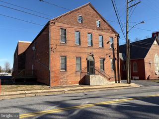 6155 MAIN STREET, East Petersburg, PA 17520