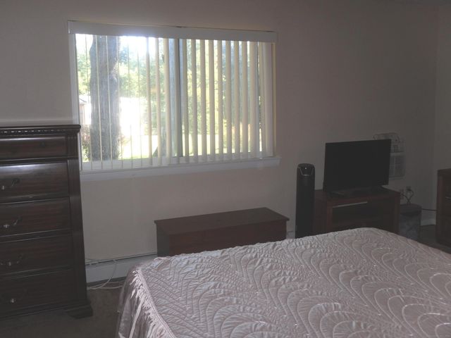 31 Beaman Brook 31, Bloomfield, CT 06002