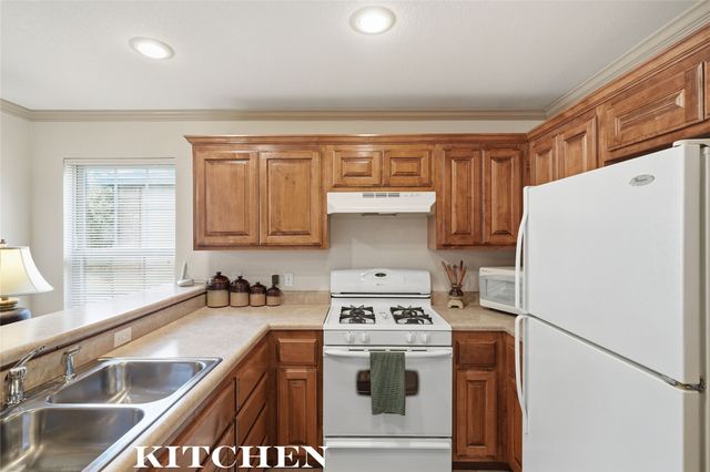 1344 N Martin Luther King Jr Boulevard E, Tulsa, OK 74106