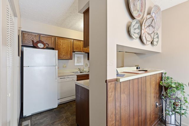 2534 Home Acre Drive, 34, Columbus, OH 43231