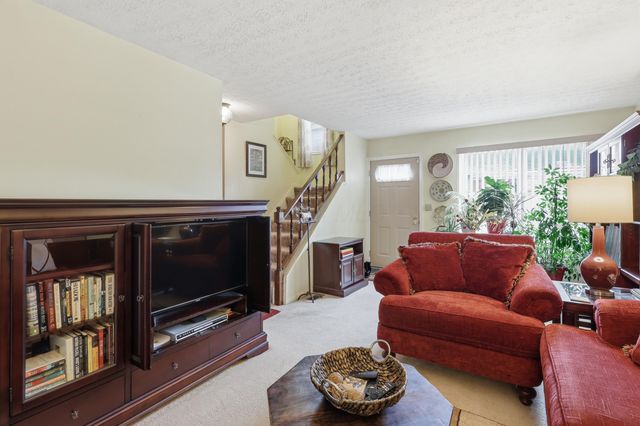 2534 Home Acre Drive, 34, Columbus, OH 43231