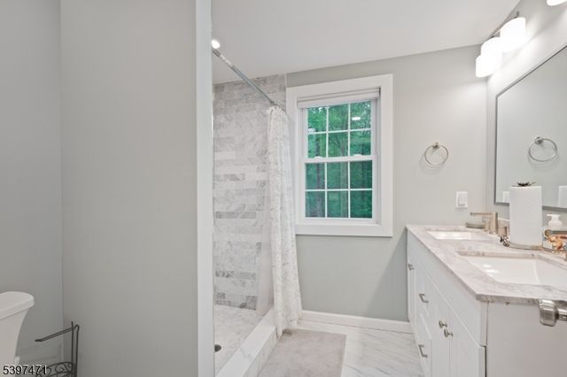 276 River Dr, River Vale Twp., NJ 07675