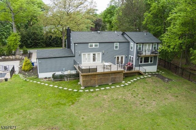 276 River Dr, River Vale Twp., NJ 07675