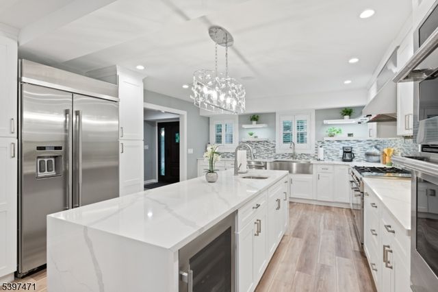 276 River Dr, River Vale Twp., NJ 07675