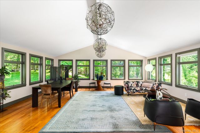143 E Middle Patent Road, Bedford, NY 10506
