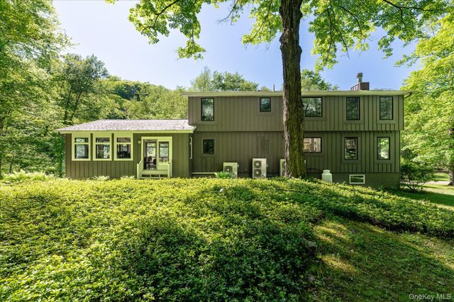 143 E Middle Patent Road, Bedford, NY 10506