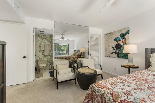 2155 Galleon Drive E-4, Vero Beach, FL 32963