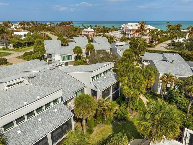 2155 Galleon Drive E-4, Vero Beach, FL 32963