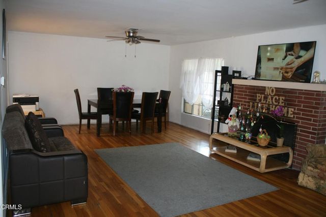 3754 Montrose Avenue, Glendale, CA 91214