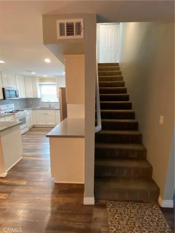 1431 Beacon, Los Angeles, CA 90731