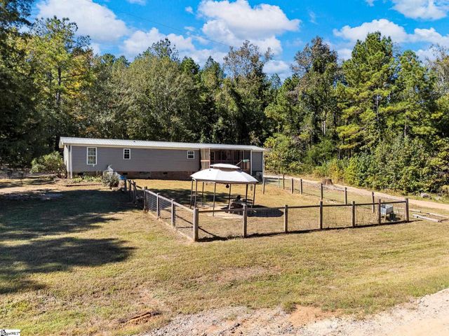 393 Country Estates Road, Fountain Inn, SC 29644