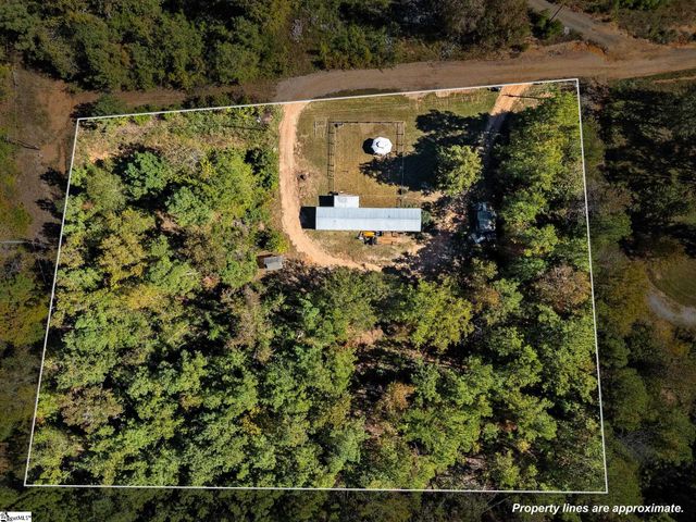 393 Country Estates Road, Fountain Inn, SC 29644