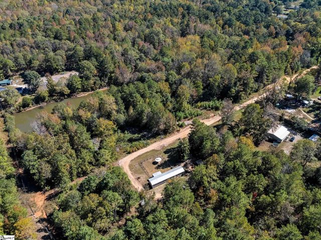 393 Country Estates Road, Fountain Inn, SC 29644