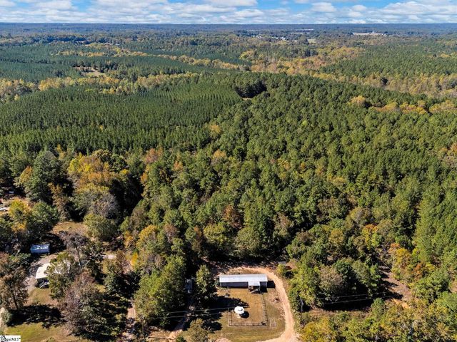 393 Country Estates Road, Fountain Inn, SC 29644