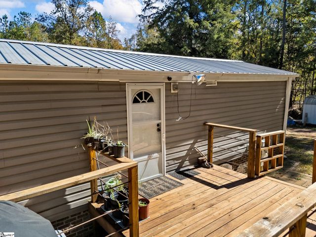 393 Country Estates Road, Fountain Inn, SC 29644