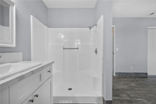 16124 Palm Street, Hesperia, CA 92345