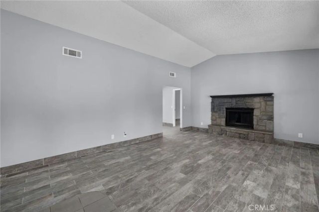 16124 Palm Street, Hesperia, CA 92345