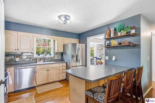 111 Scarlet Oak Circle, Elizabethtown, KY 42701