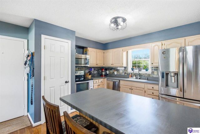 111 Scarlet Oak Circle, Elizabethtown, KY 42701