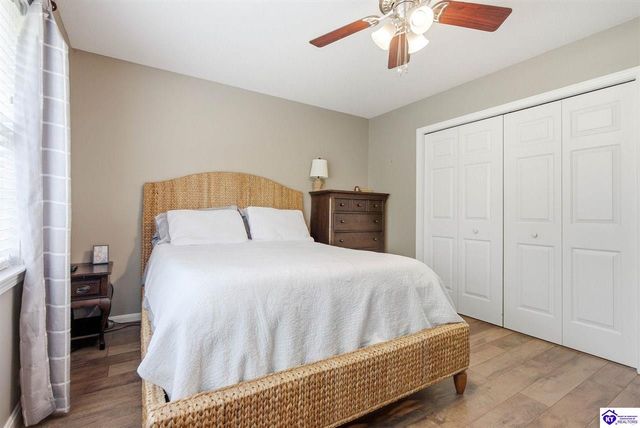111 Scarlet Oak Circle, Elizabethtown, KY 42701