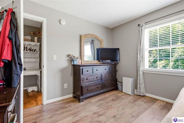 111 Scarlet Oak Circle, Elizabethtown, KY 42701