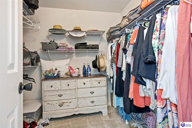 111 Scarlet Oak Circle, Elizabethtown, KY 42701