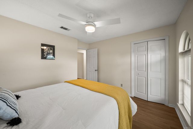 11833 Rivercrest Dr, Little Rock, AR 72212