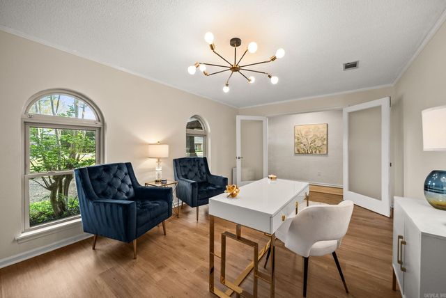 11833 Rivercrest Dr, Little Rock, AR 72212