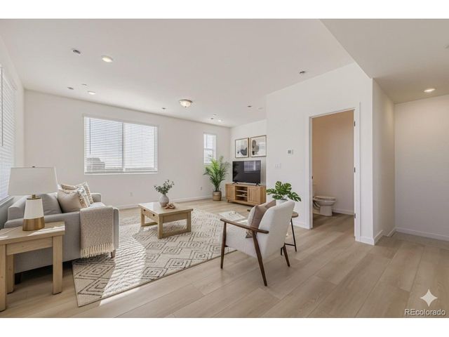 1557 Alcott Way, Broomfield, CO 80023
