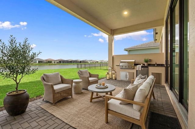 8572 SW Felicita Way, Port St. Lucie, FL 34987