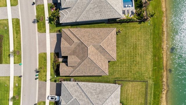 8572 SW Felicita Way, Port St. Lucie, FL 34987
