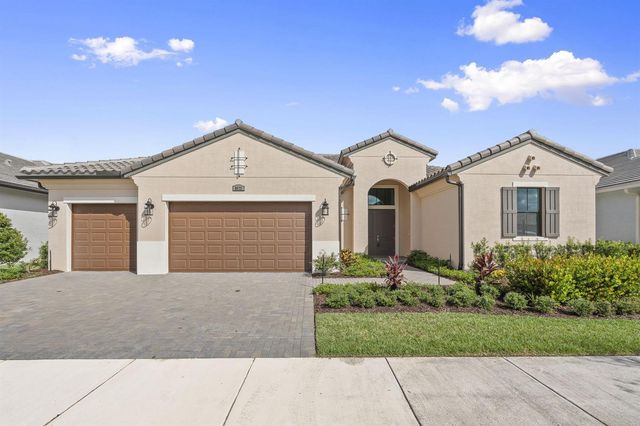 8572 SW Felicita Way, Port St. Lucie, FL 34987