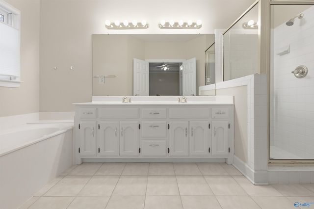 5015 Somerby Drive SE, Huntsville, AL 35802