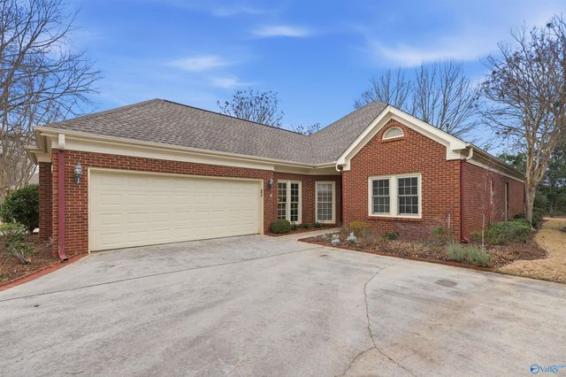 5015 Somerby Drive SE, Huntsville, AL 35802