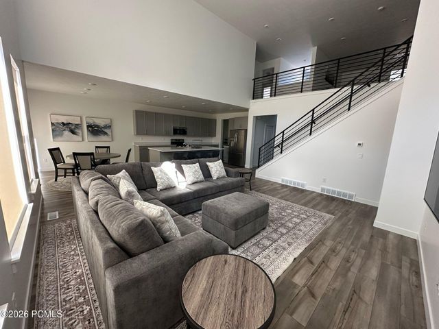 3181 S Hickory Street, Saratoga Springs, UT 84045