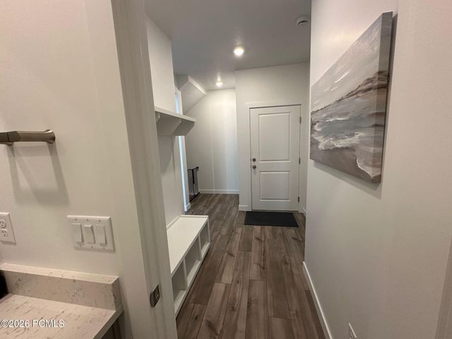 3181 S Hickory Street, Saratoga Springs, UT 84045