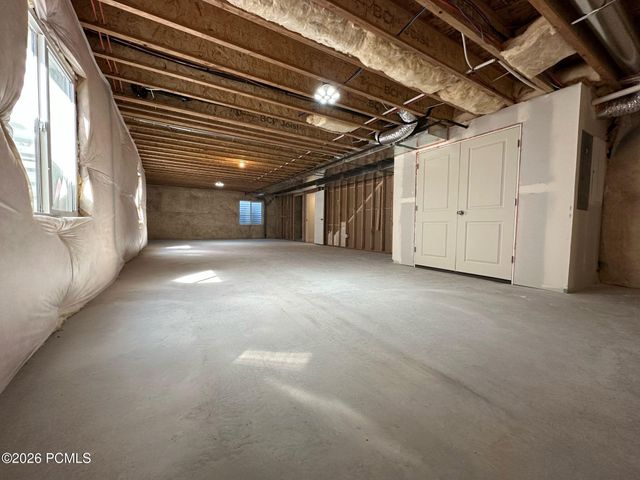 3181 S Hickory Street, Saratoga Springs, UT 84045