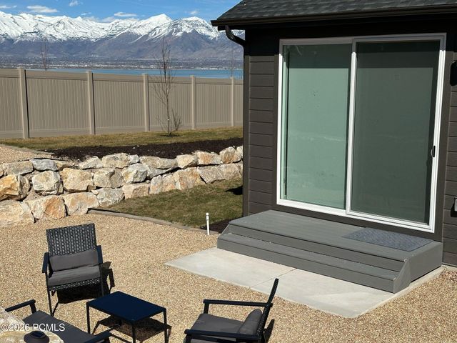 3181 S Hickory Street, Saratoga Springs, UT 84045