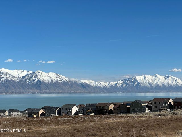 3181 S Hickory Street, Saratoga Springs, UT 84045