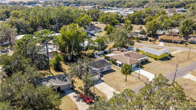 1221 Emerson Street, Inverness, FL 34450