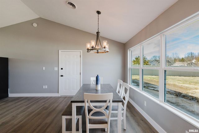 1508 MARION Street, Carterville, IL 62918