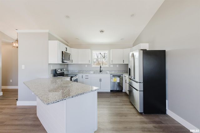 1508 MARION Street, Carterville, IL 62918