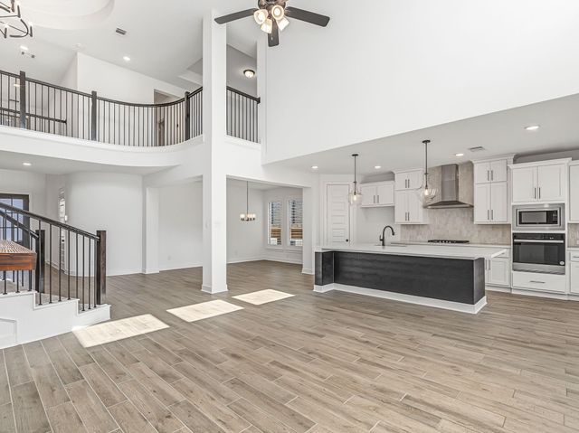 8730 Flounder Rosa Lane, Cypress, TX 77433