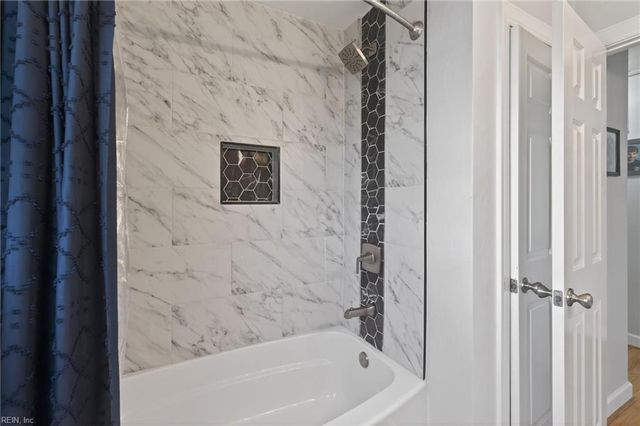 929 Brandermill DR, Chesapeake, VA 23322