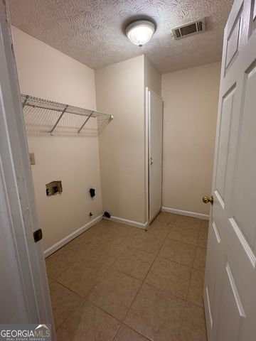 425 Freedom Drive, Mcdonough, GA 30252