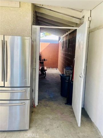 10152 Stanwin, Arleta (los Angeles), CA 91331