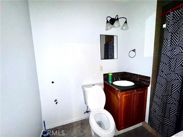 10152 Stanwin, Arleta (los Angeles), CA 91331