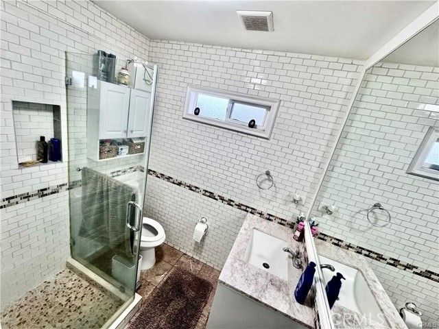 10152 Stanwin, Arleta (los Angeles), CA 91331