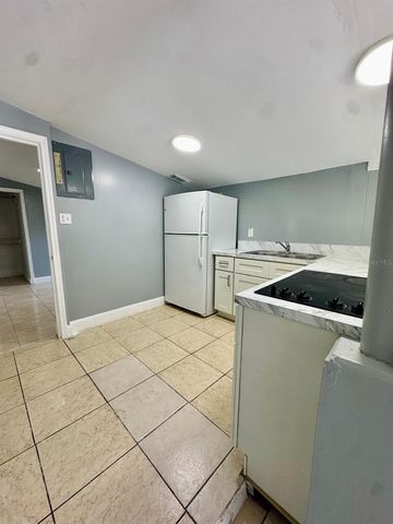 7714 ACADIAN DRIVE, Orlando, FL 32822