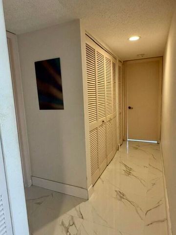 16141 W BLATT Boulevard 413, Weston, FL 33326